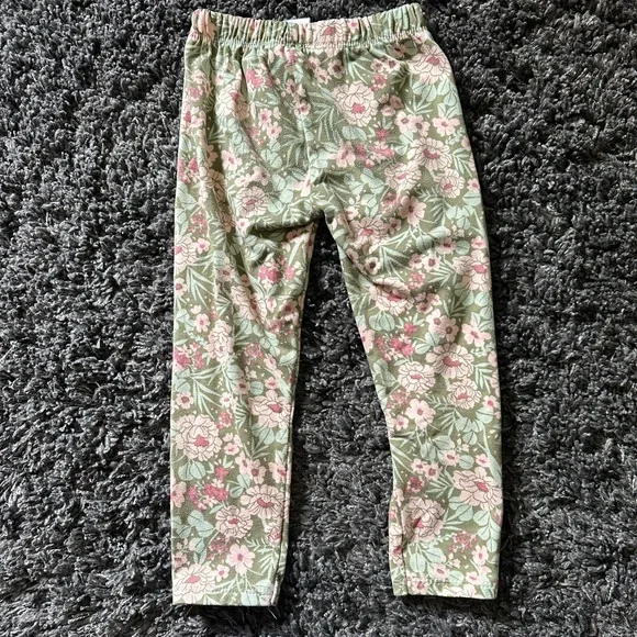 Tahari Olive Jacket with White Fleece Lining - Picture 7 of 8